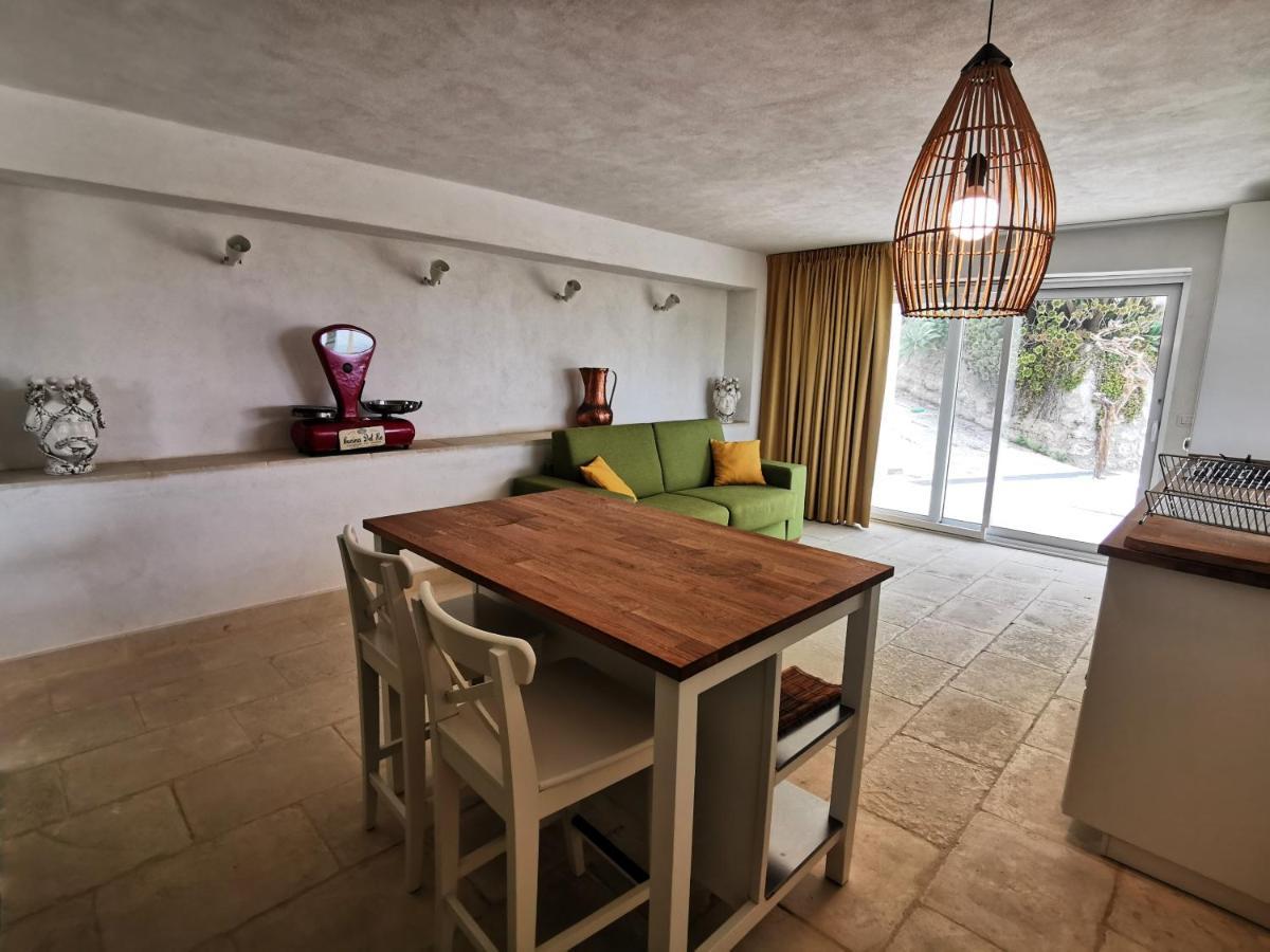 Casa Del Mandorlo Lejlighed Noto Eksteriør billede